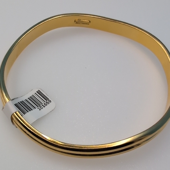 Ben-Amun Jewelry - Ben-Amun Gold Sculptural Bracelet